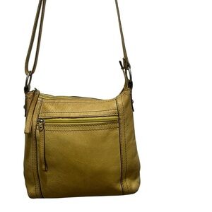 Fossil genuine leather  crossbody bag in mustard yellow color.Adjustable strap